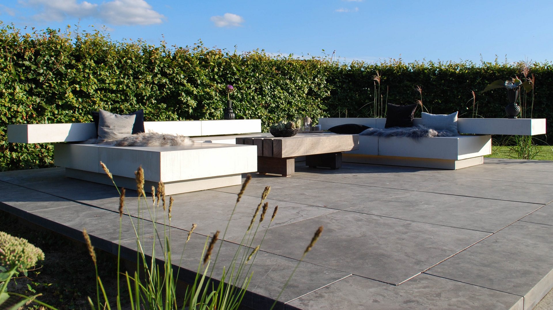 Kongsberg limestone lounge