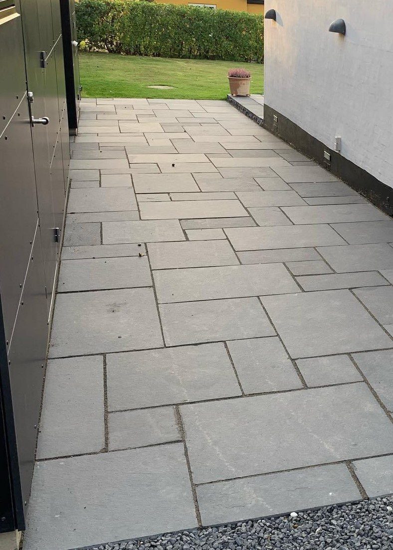 Grey sandsten fliser i chelsea mønster