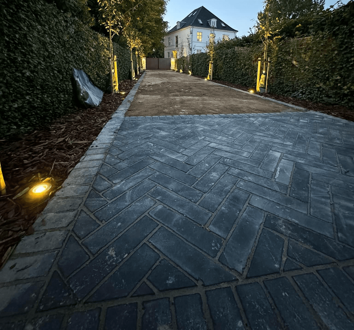 Black Limestone Klinker