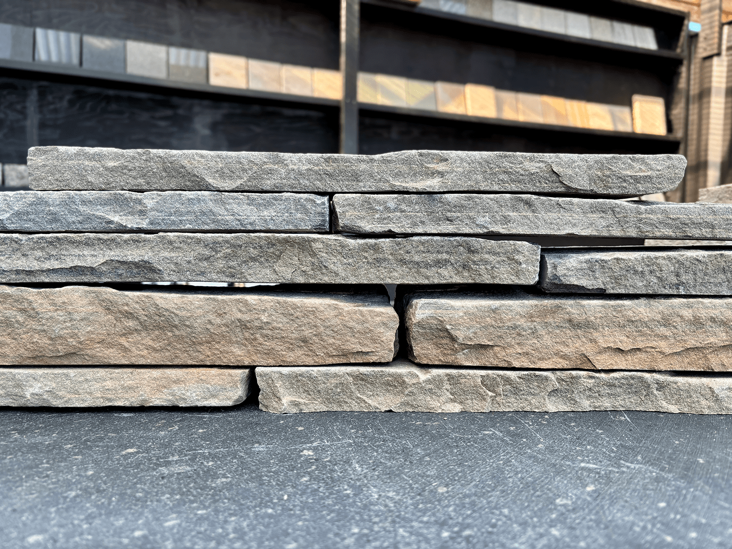 Dark sandsten klinke mur